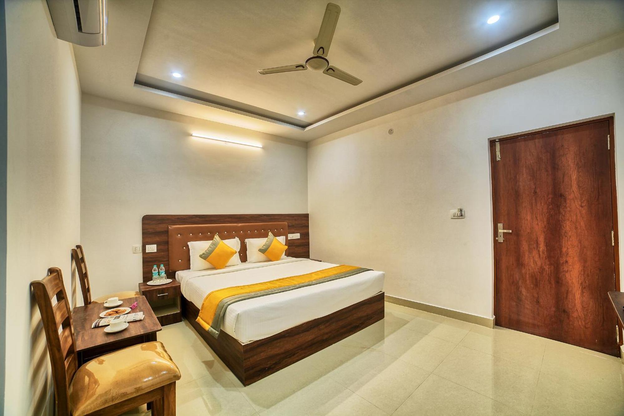 Visa Inn Hotel 4Kms From Airport L Free Airport Pickup & Drop 24X7 Devanahalli Exterior photo