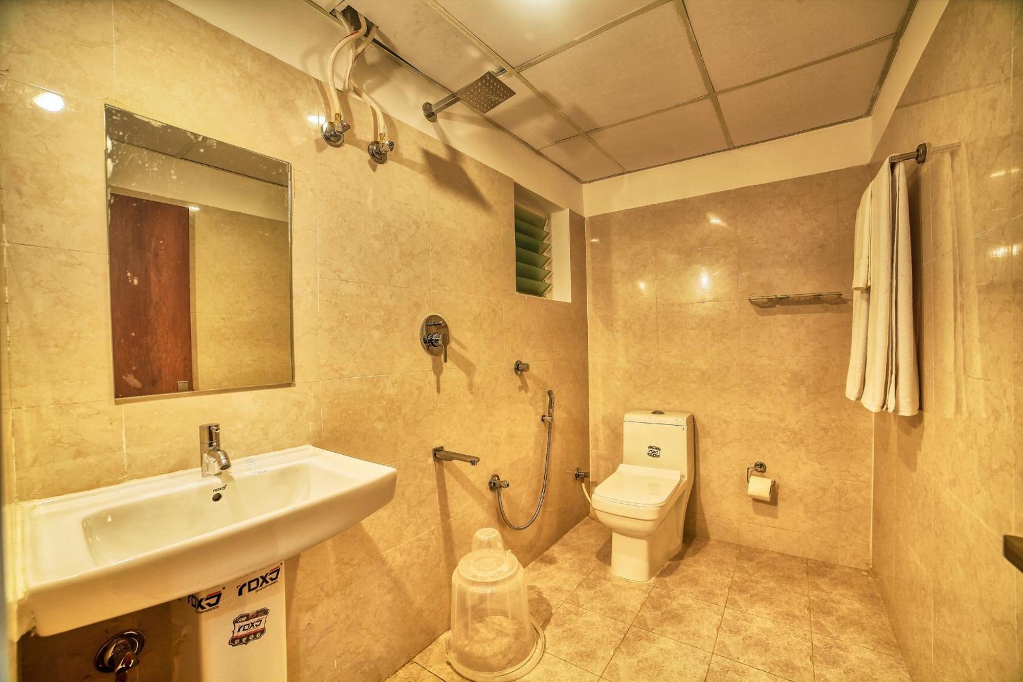 Visa Inn Hotel 4Kms From Airport L Free Airport Pickup & Drop 24X7 Devanahalli Exterior photo